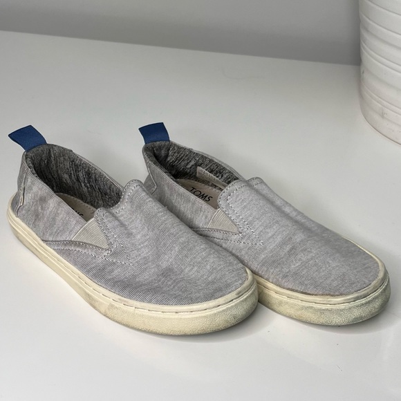 Kids TOMS size 1 - Picture 1 of 3